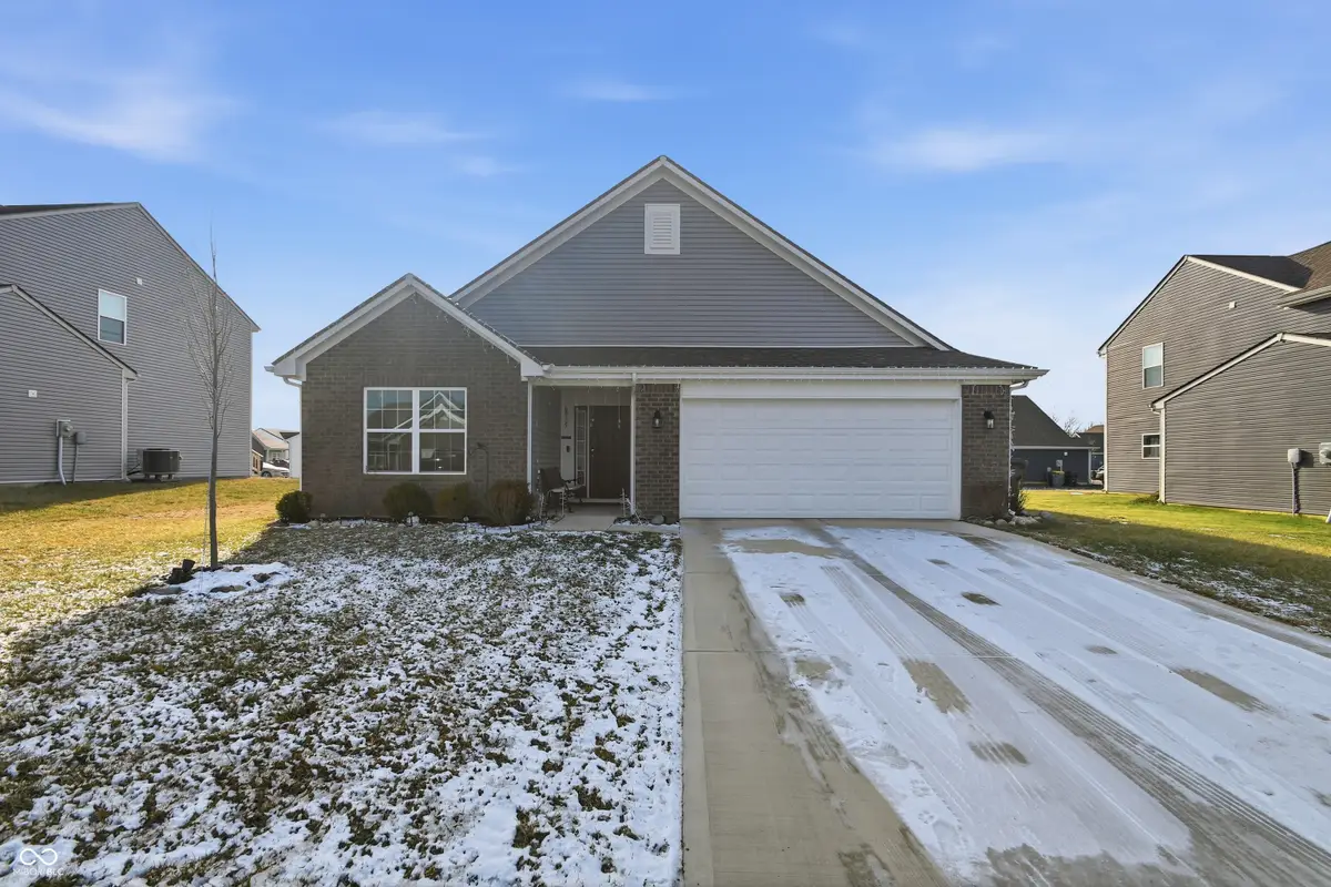 6935 Honeysuckle Way, Pendleton, IN 46064 - Image #1