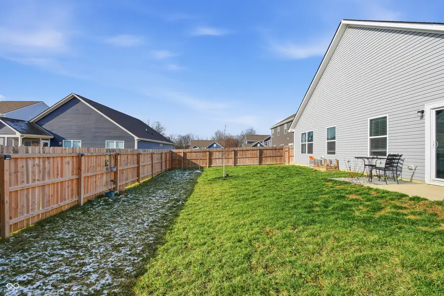 6935 Honeysuckle Way, Pendleton, IN 46064 - Image #3