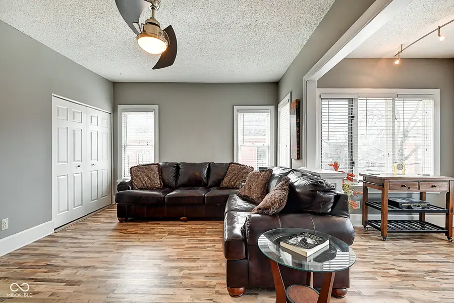 919 Broadway Street #APT F, Indianapolis, IN 46202 - Image #3