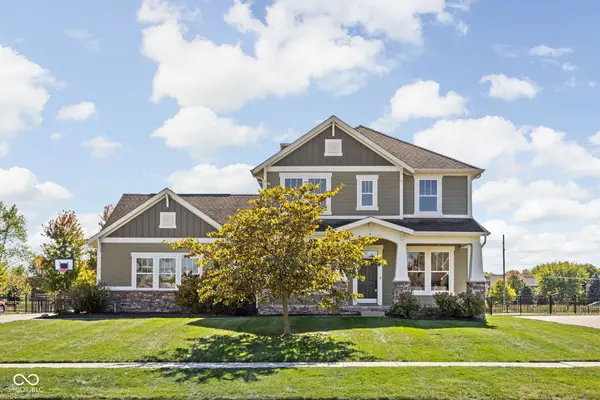 9159 Brookstone Place, Zionsville, IN 46077