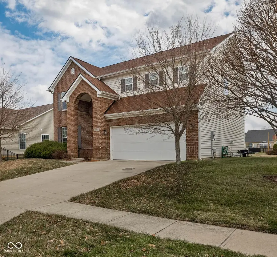 8707 N Aspen Way, McCordsville, IN 46055 - Image #2