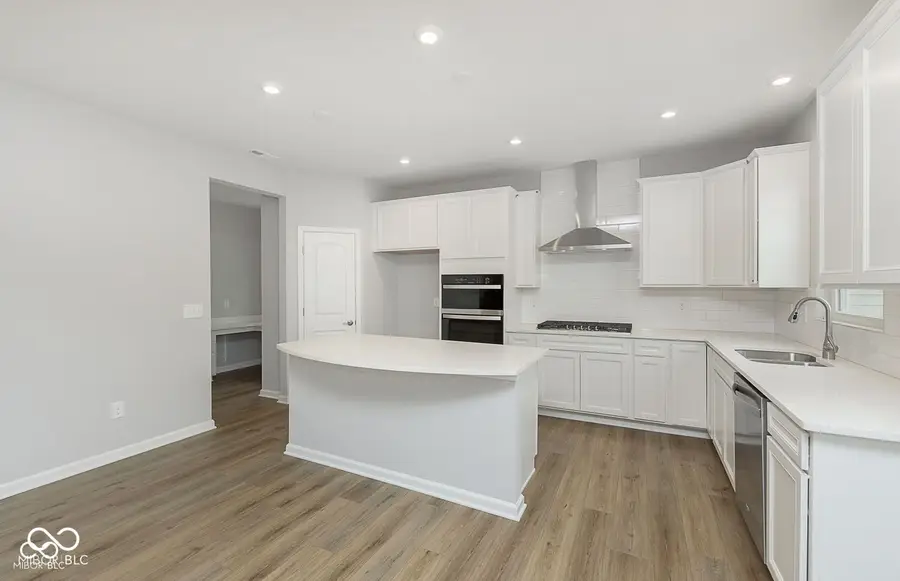 6620 Seattle Slew Drive, Whitestown, IN 46075 - Image #2