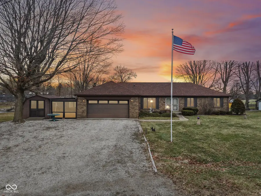 6924 E Meadows Drive, Camby, IN 46113 - Image #2