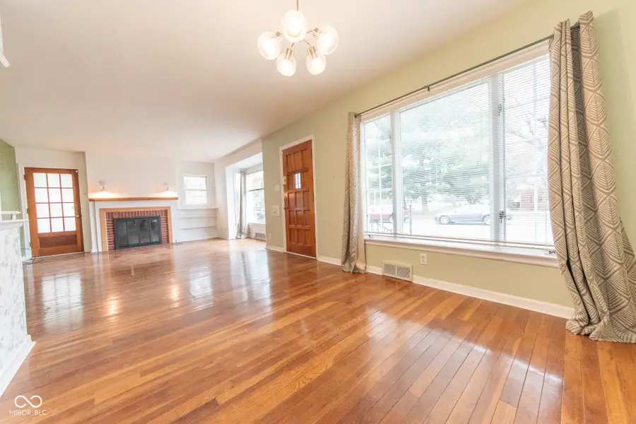 2429 Washington Street, Columbus, IN 47201 - Image #3