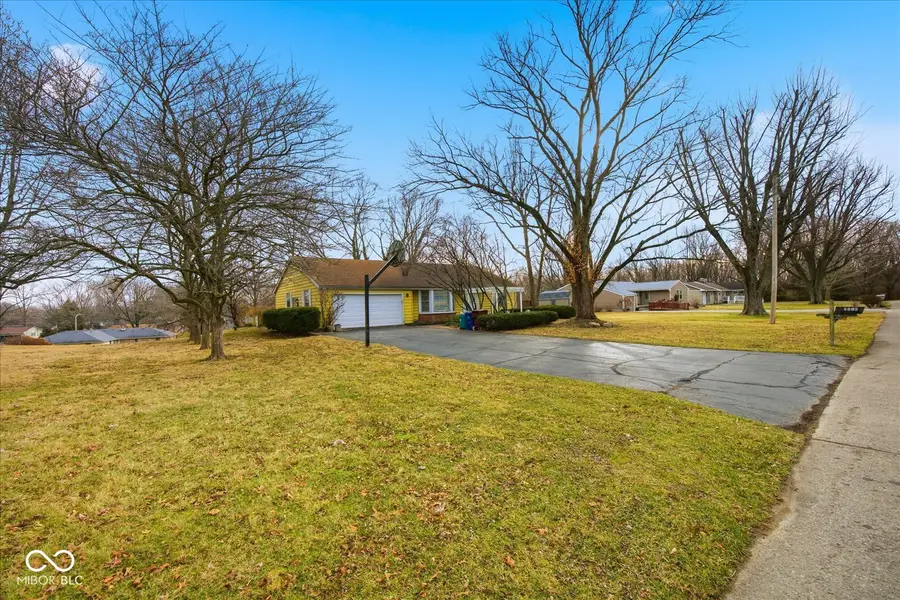 1576 Crest Drive, Shelbyville, IN 46176 - Image #3