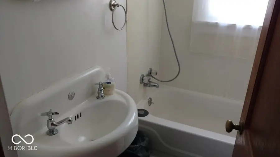 3416 W Riverside Avenue, Muncie, IN 47304 - Image #3