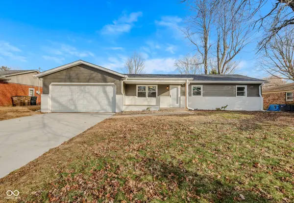 2815 Yellowwood Court, Columbus, IN 47203