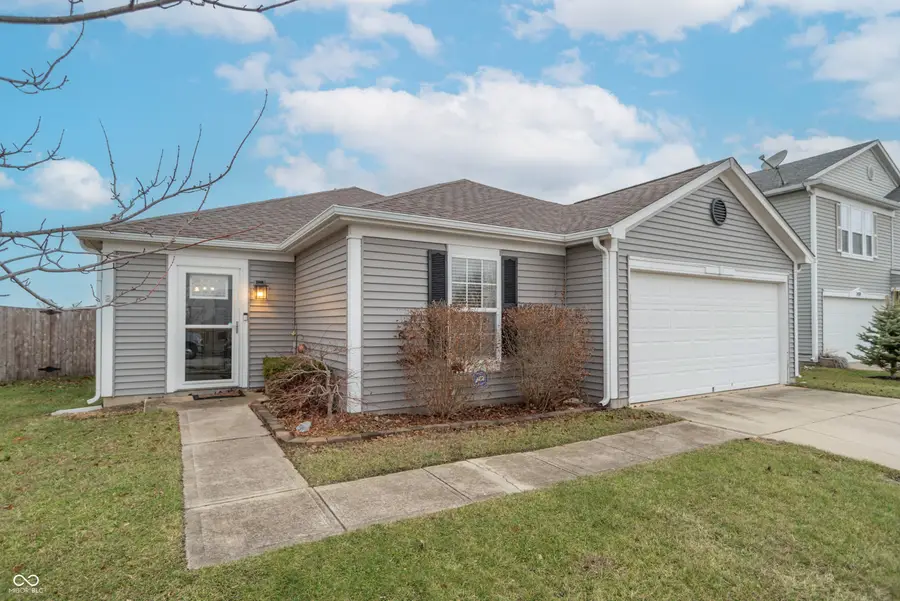 11418 N Meadowbend Way, Monrovia, IN 46157 - Image #2