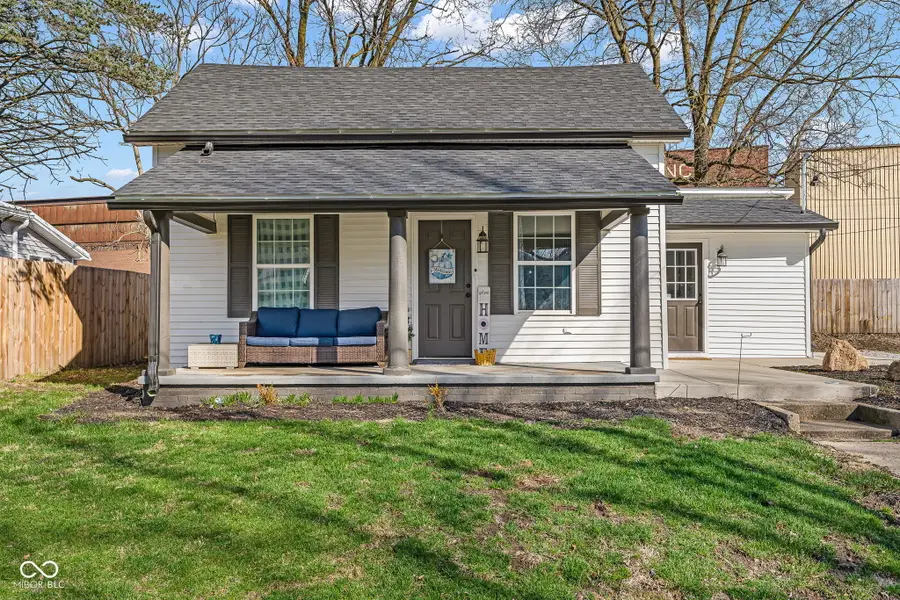 407 S Main Street, Veedersburg, IN 47987 - #2