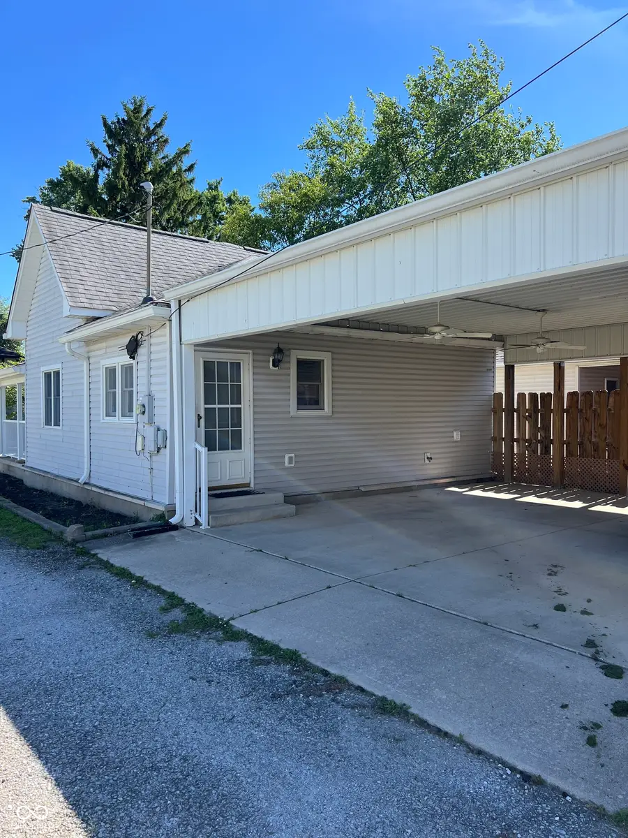 522 W Pearl Street, Lebanon, IN 46052 - #2