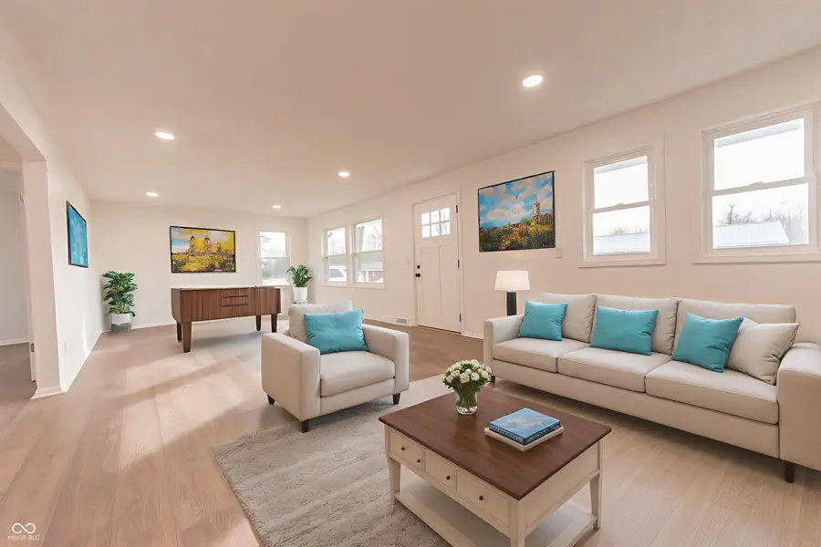 637 E 14th Street, Seymour, IN 47274 - Image #3