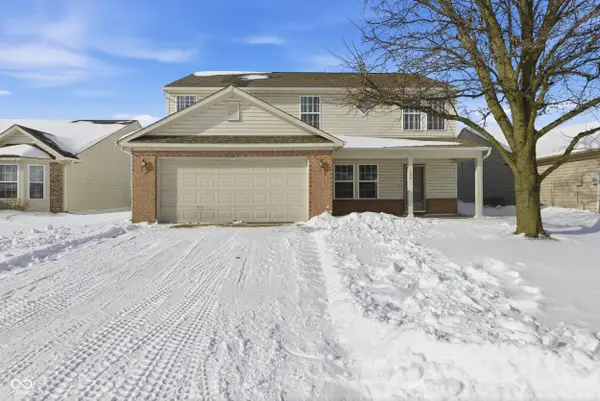 584 Springtree Lane, Avon, IN 46123