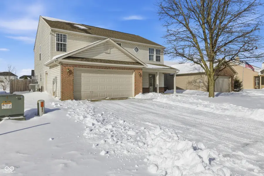 584 Springtree Lane, Avon, IN 46123 - Image #3