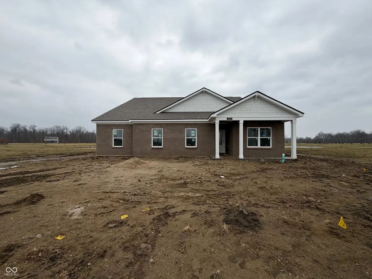 7813 Magnolia Street, New Palestine, IN 46163 - Image #1