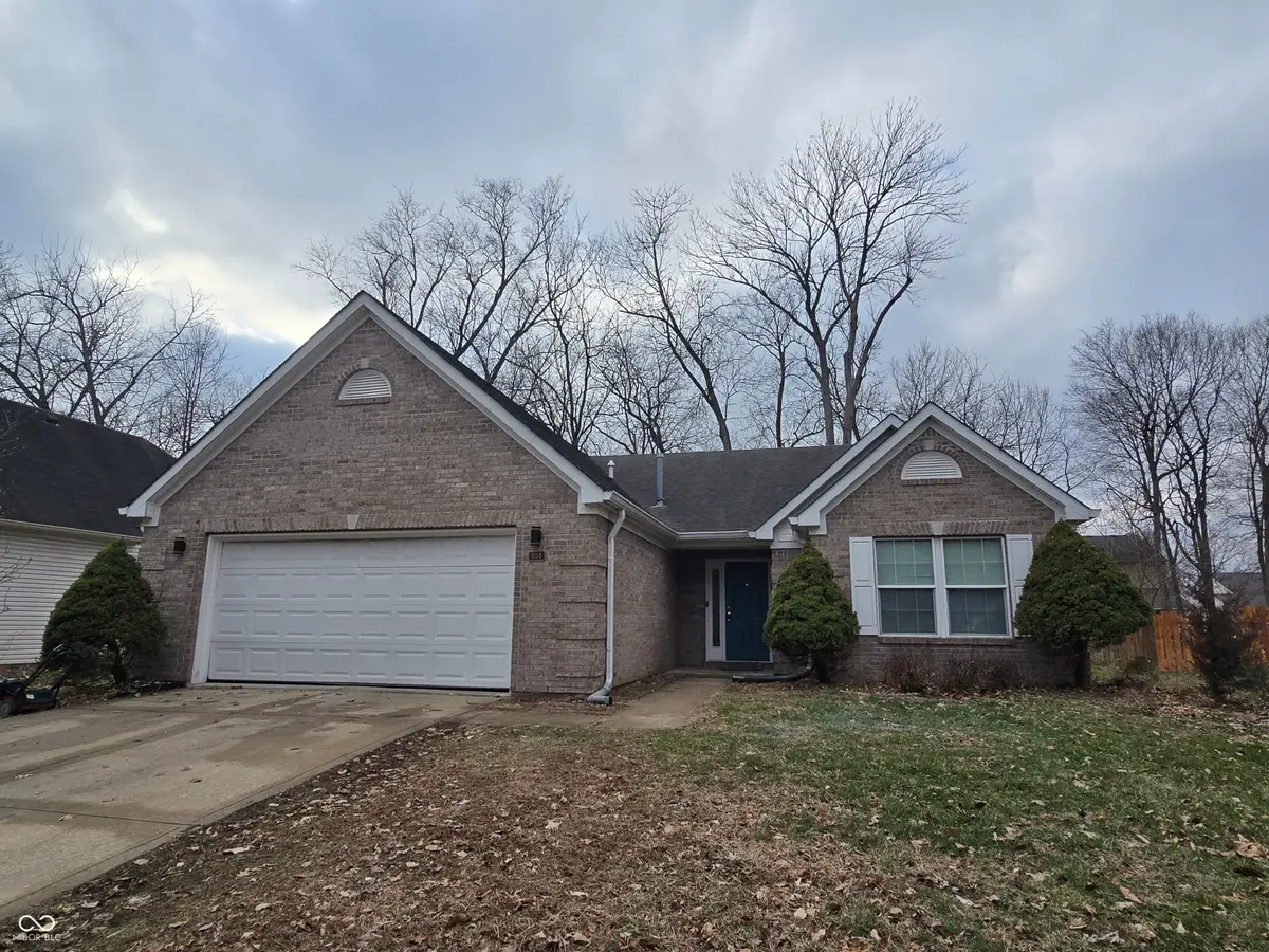 654 Shortleaf Drive, Avon, IN 46123 - Image #1