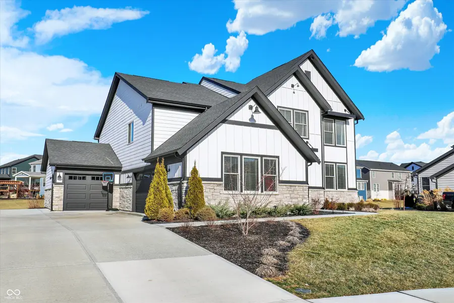 36 Henbury Court, Westfield, IN 46074 - Image #2