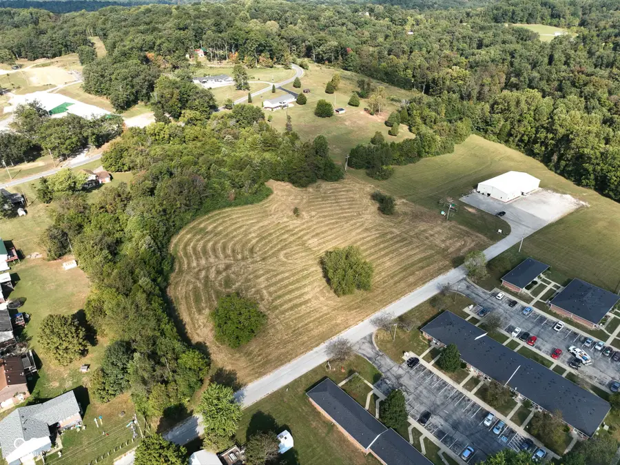 00 Daniel Lane, Paoli, IN 47454 - #2