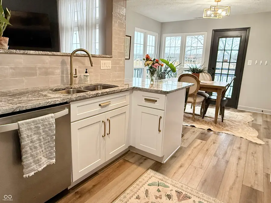 7688 Harbour Isle, Indianapolis, IN 46240 - Image #3