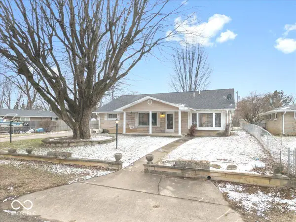 1105 S Stockport Drive, Muncie, IN 47304