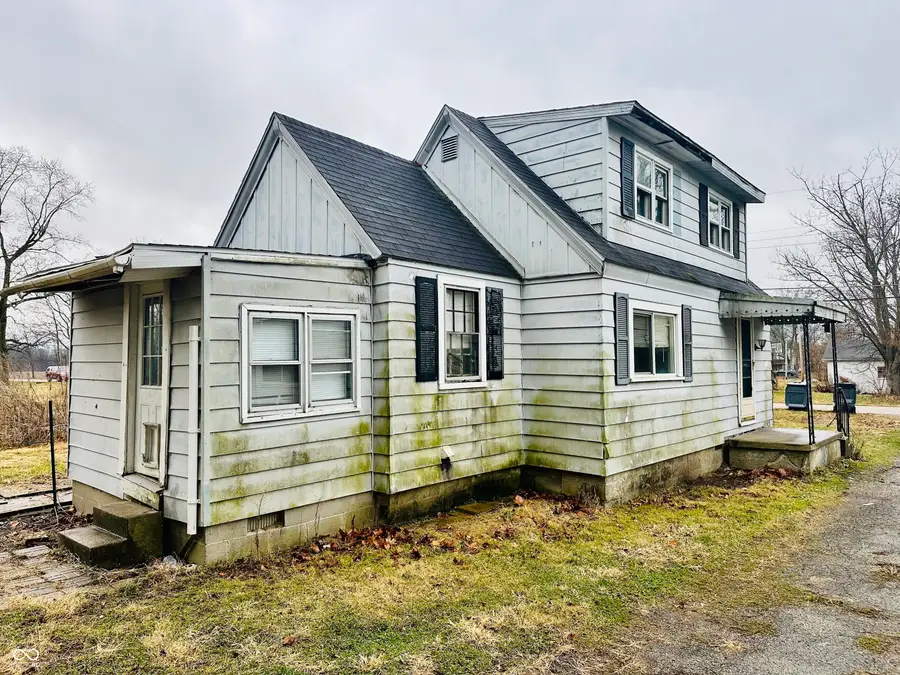 2520 S Andrews Road, Yorktown, IN 47396 - #3