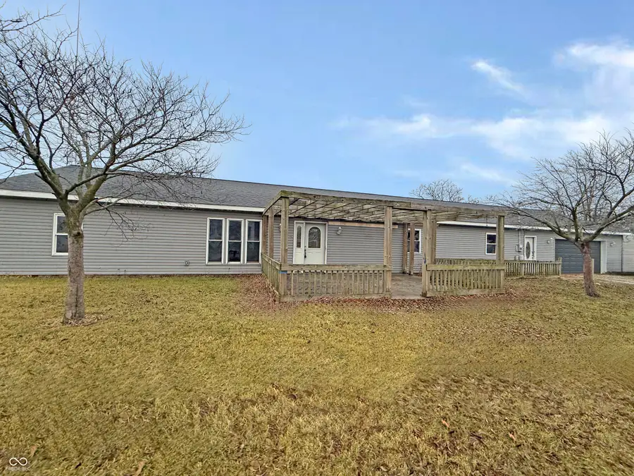 127 S Ford Street, Hartford City, IN 47348 - #2