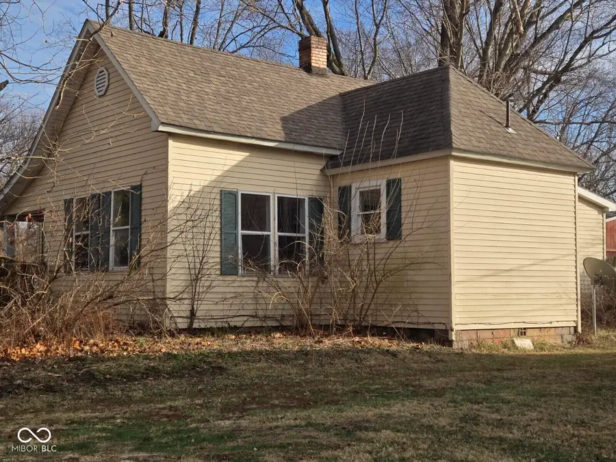 516 W Logan Street, Brazil, IN 47834 - Image #2