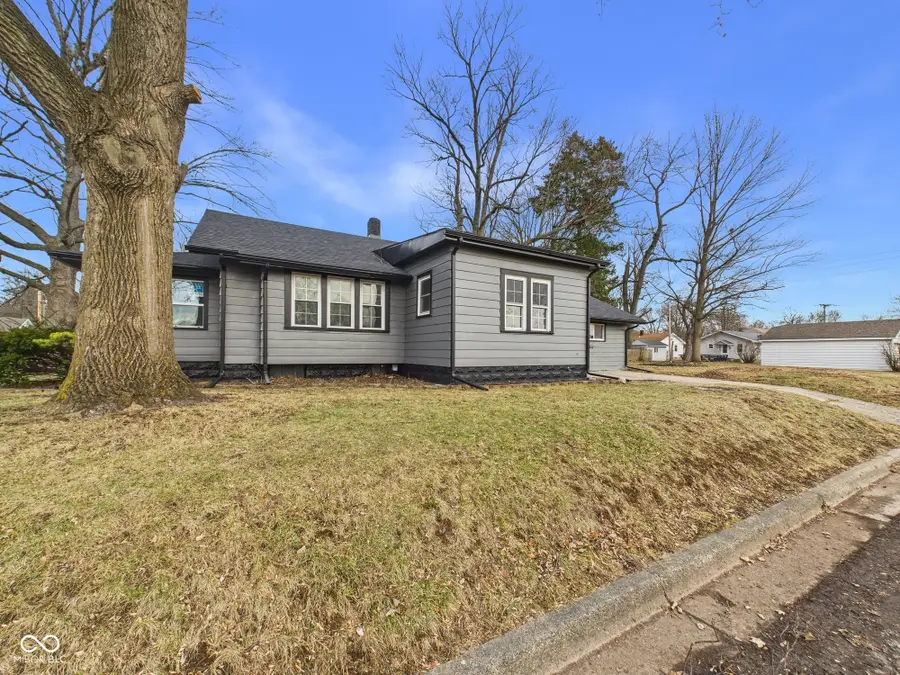 422 S Hutchinson Avenue, Muncie, IN 47303 - Image #3