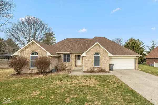 218 Deer Trace Court, Pittsboro, IN 46167