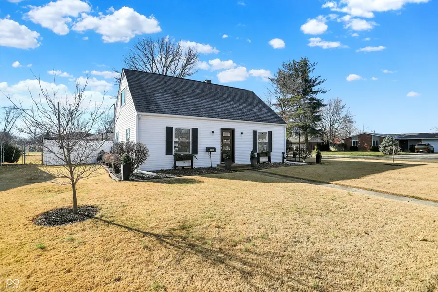 3309 Larkspur Lane, Columbus, IN 47203 - Image #2