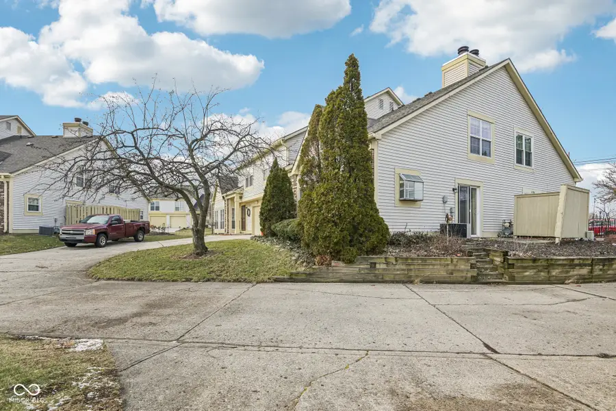 2482 Chaseway Court, Indianapolis, IN 46268 - Image #3