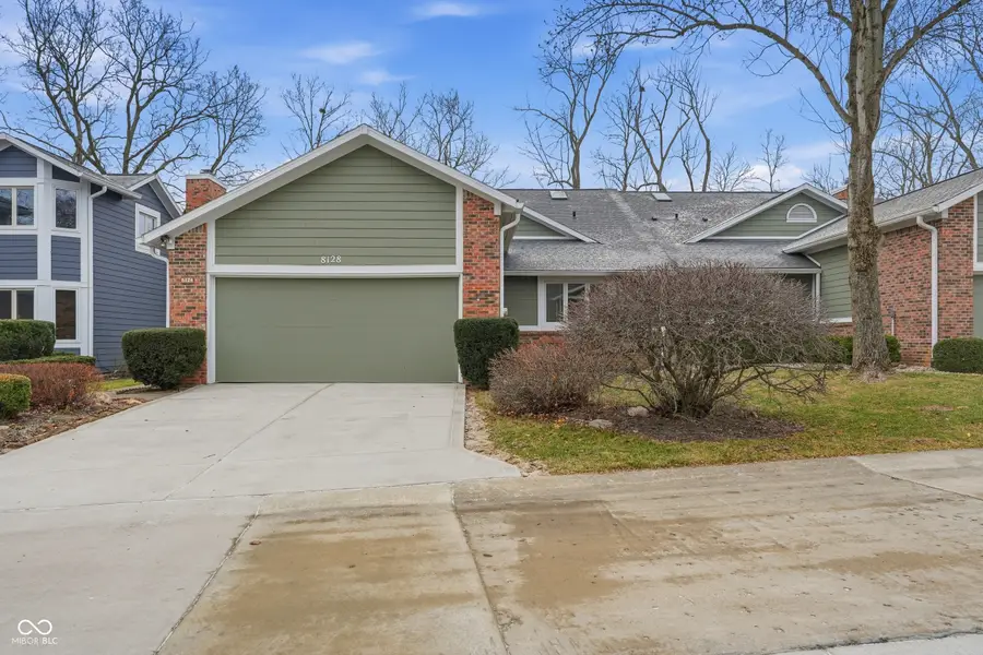 8128 Foxchase Circle, Indianapolis, IN 46256 - Image #2