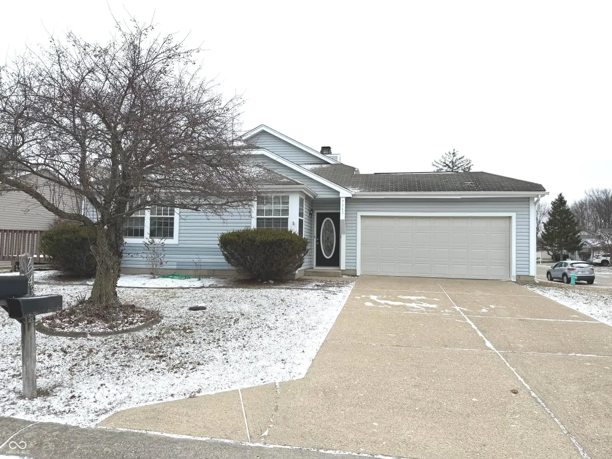 7943 Cardinal Cove W, Indianapolis, IN 46256 - Image #1