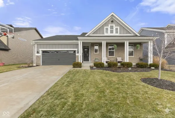 9906 Denim Drive, Indianapolis, IN 46239