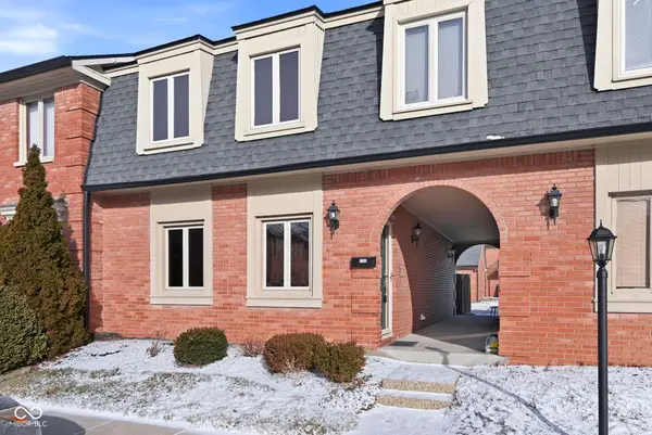 1154 Canterbury Square N, Indianapolis, IN 46260