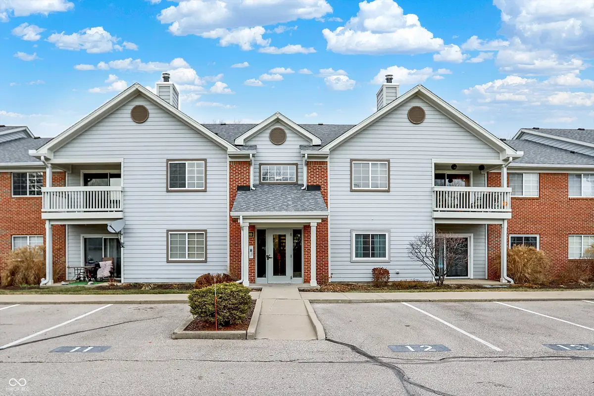 8418 Glenwillow Lane #103, Indianapolis, IN 46278 - Image #1