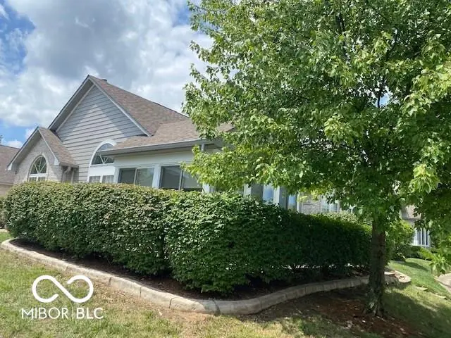 5719 Quail Pointe Lane, Indianapolis, IN 46237 - Image #3