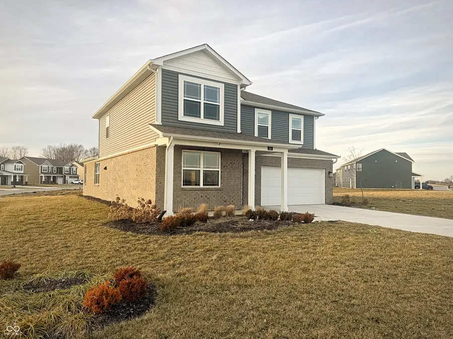 830 Saddlebrook Farms Boulevard, Whiteland, IN 46184 - Image #3
