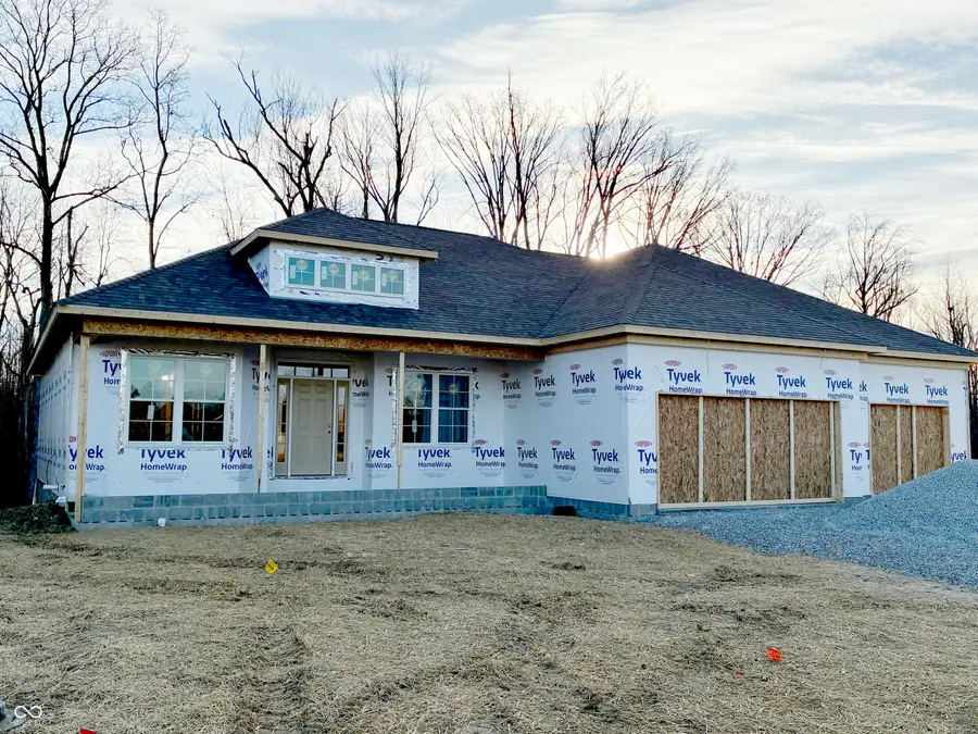 3584 Maple Ridge Drive, Columbus, IN 47201 - #3