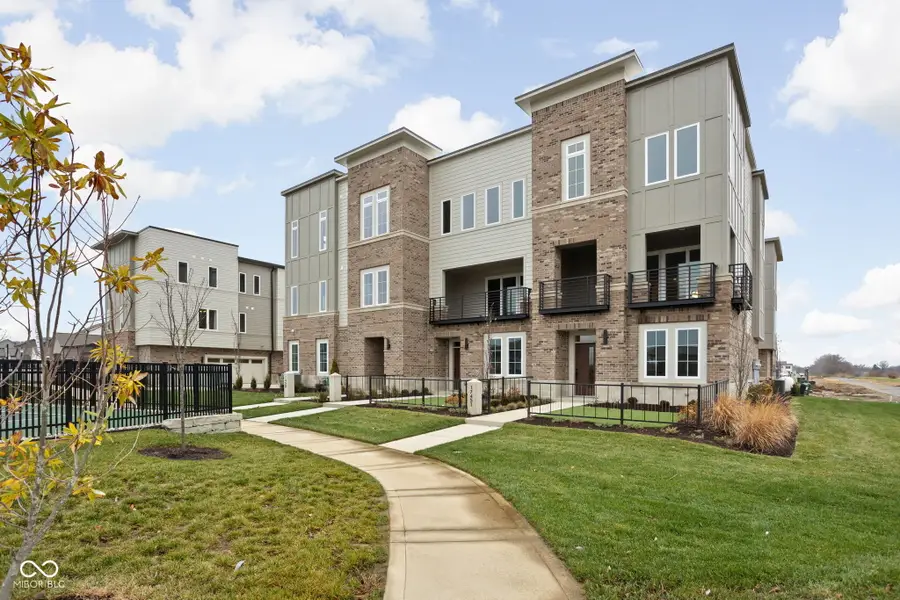 17447 Carrier Drive, Westfield, IN 46074 - Image #2