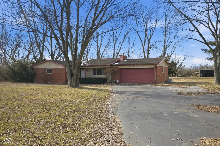 8586 N 200 W, Fortville, IN 46040 - Image #2