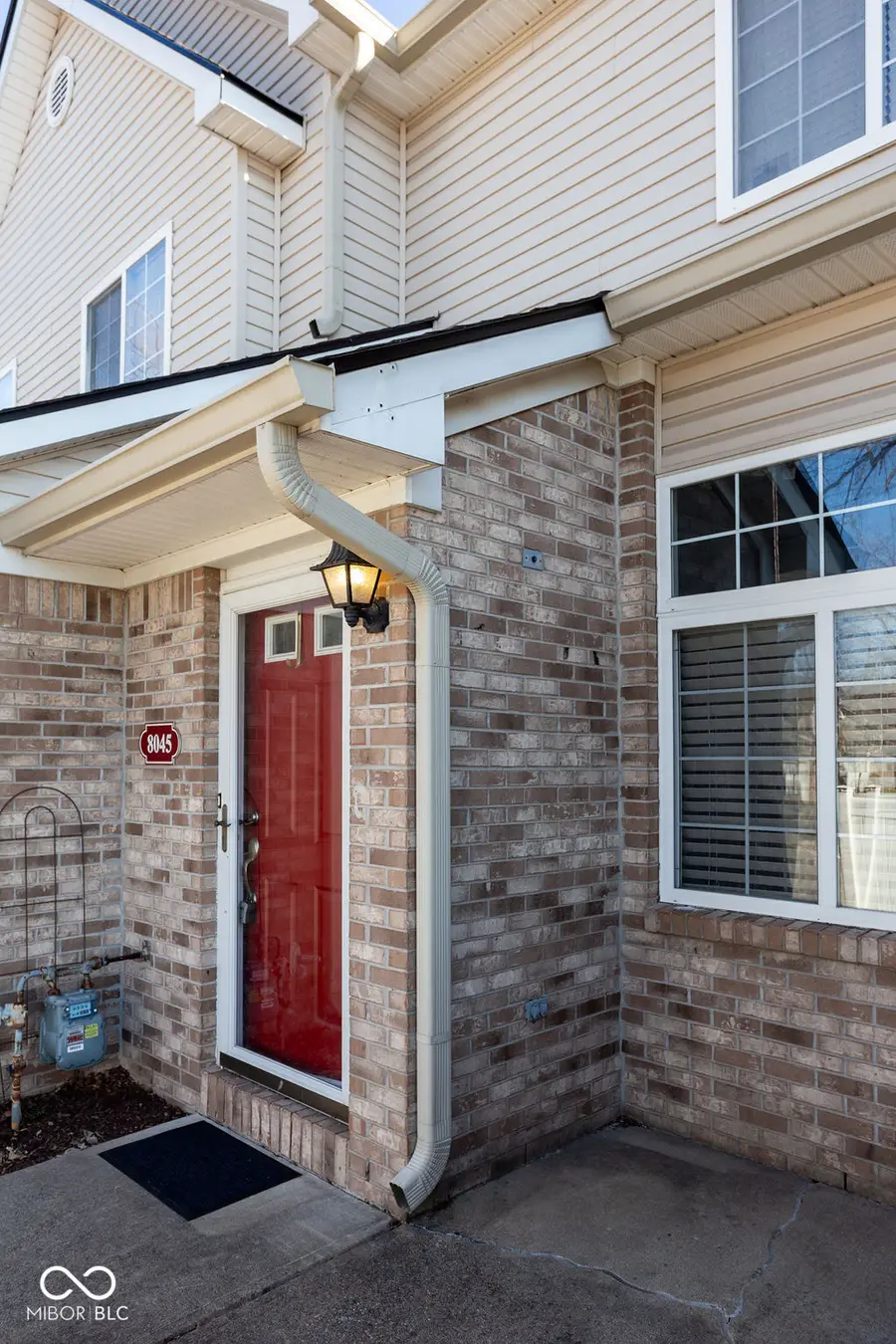 8045 Seabrook Drive, Indianapolis, IN 46237 - Image #3