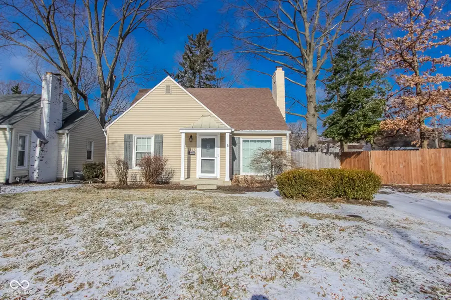 2428 Mcleay Drive, Indianapolis, IN 46220 - Image #2