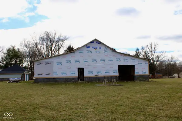 5216 W Southport Road, Indianapolis, IN 46221