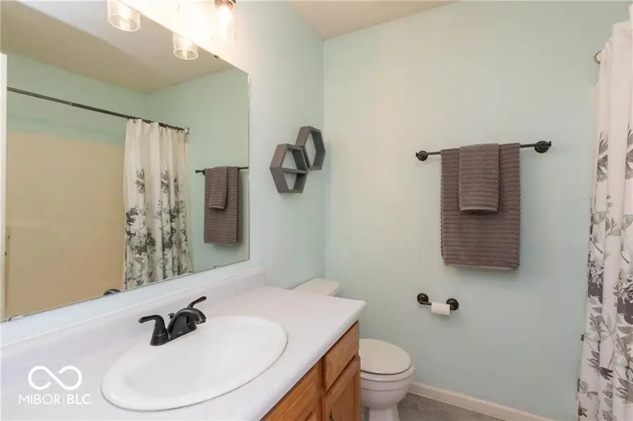 19304 Fox Chase Drive, Noblesville, IN 46062 - Image #2