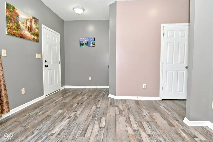 8643 Pattype Lane, Avon, IN 46123 - Image #3