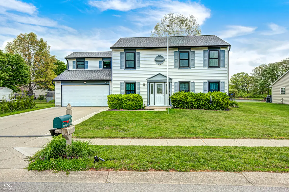 555 Hyannis Drive, Avon, IN 46123 - #1