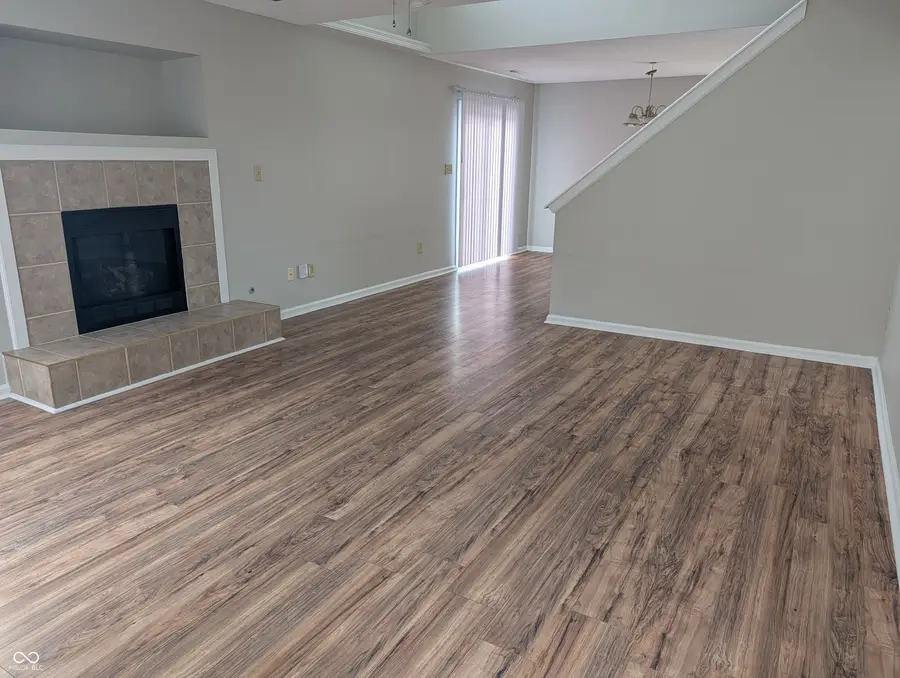 693 Cembra Drive, Greenwood, IN 46143 - Image #2