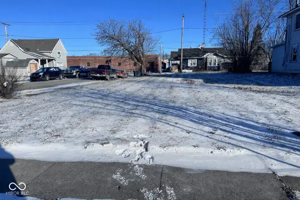 1302 E Kirby Avenue, Muncie, IN 47302