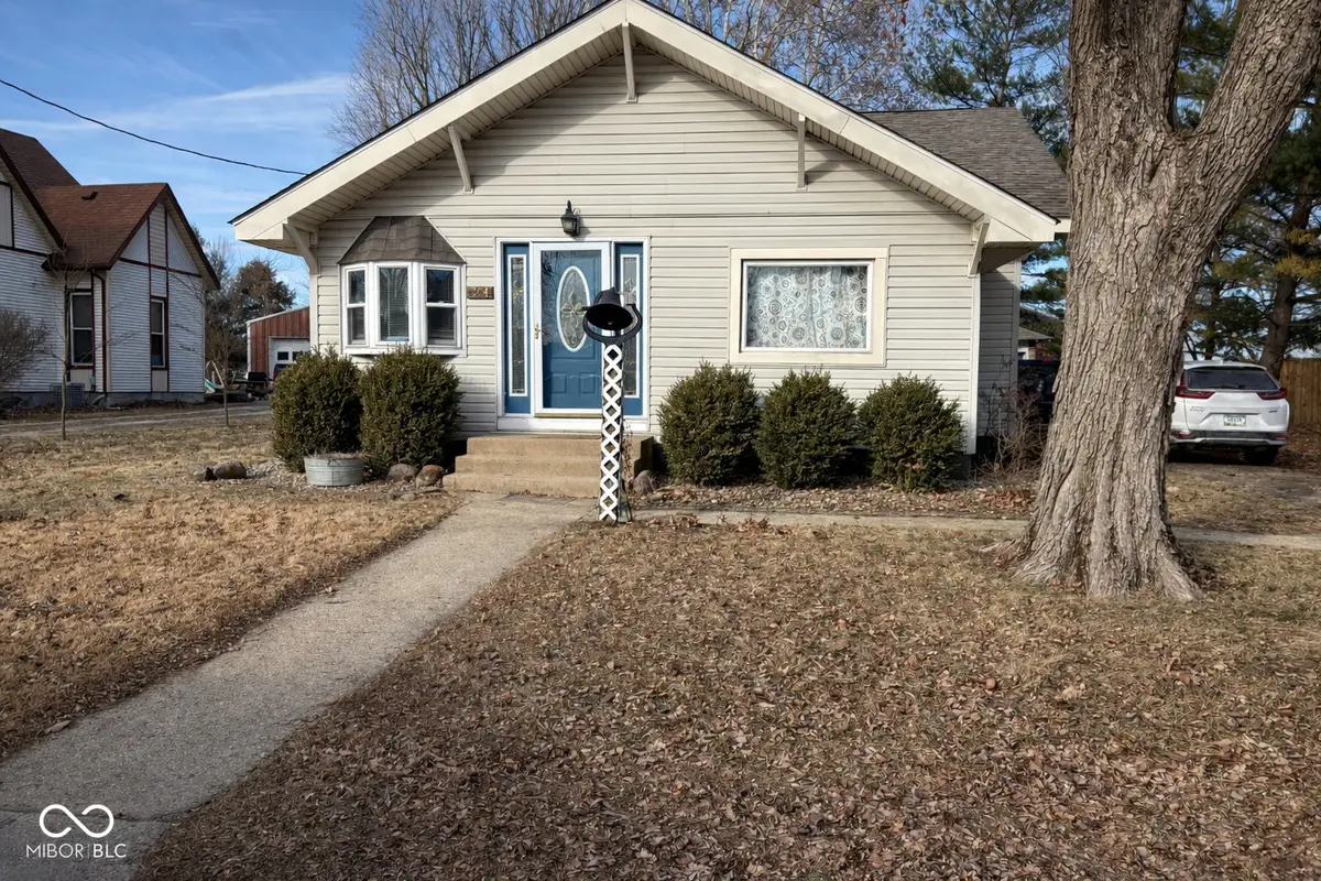 204 E Frazier Street, New Ross, IN 47968 - #1