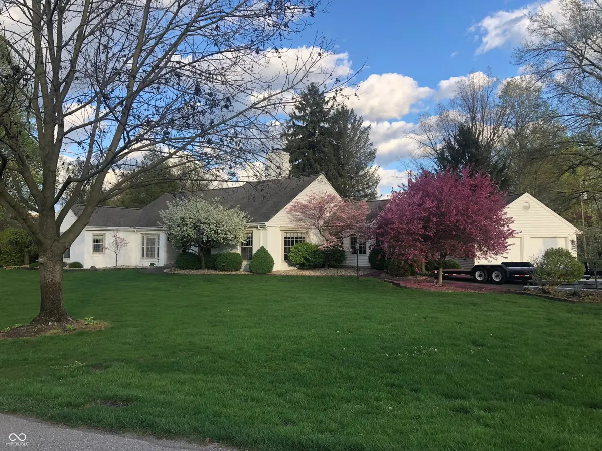 1101 North Drive, Seymour, IN 47274 - Image #1